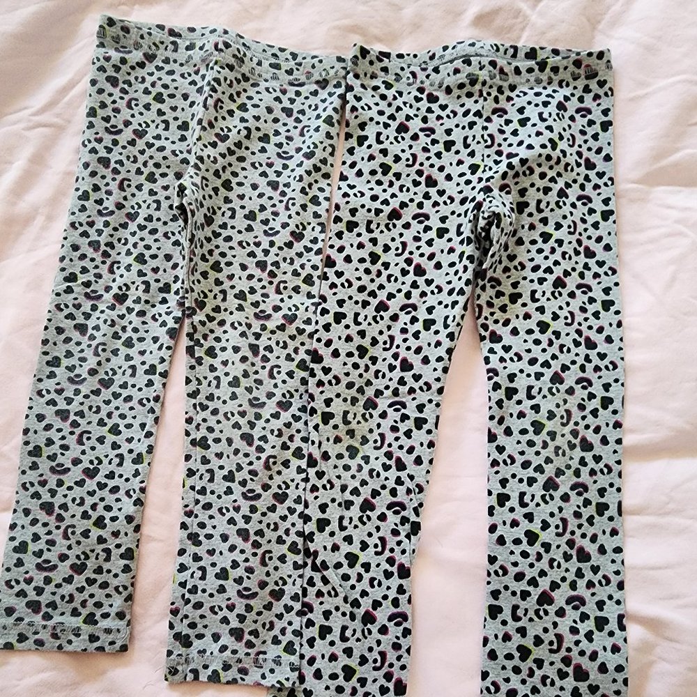 Circo Girls Set of 2 Pairs of Leggings Size 4 and 5